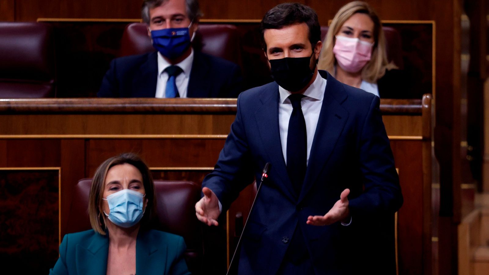 Casado acusa a Sánchez de "incompetencia" y el presidente le pide una "oposición útil con sentido de Estado"