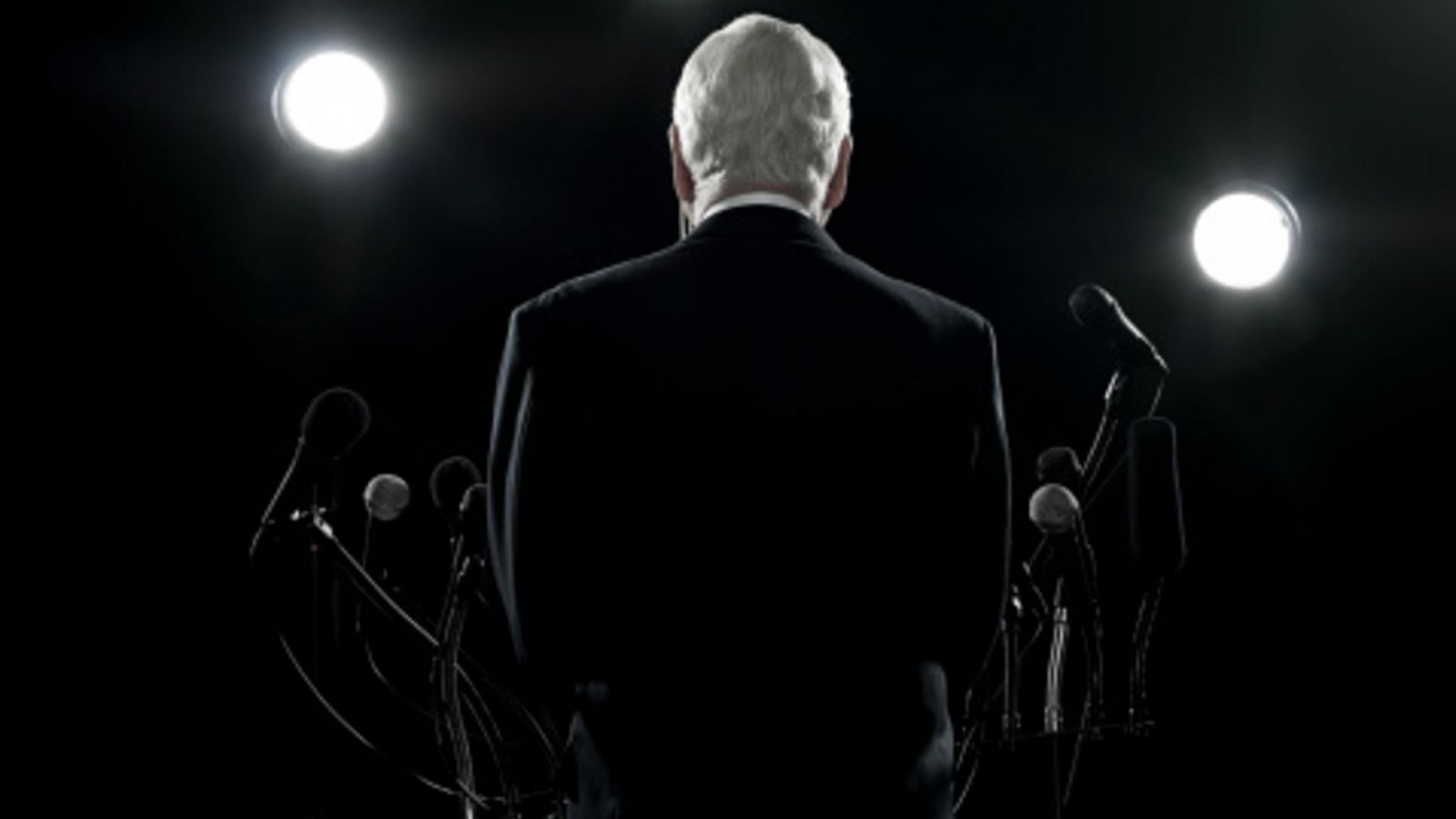 El análisis de Lluís Orriols: "Los ciudadanos cada vez confían menos en los políticos" - La hora de La 1 | Ver