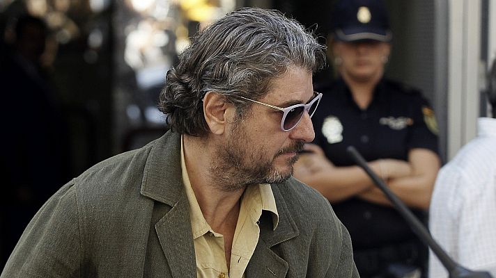 Telediario 1 - El exgerente del PP se desmarca de los 'papeles de Bárcenas': "Quien decidía cómo y cuándo se pagaba era el extesorero"