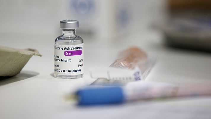 Varios países suspenden la vacunación con AstraZeneca por posibles problemas de coagulación