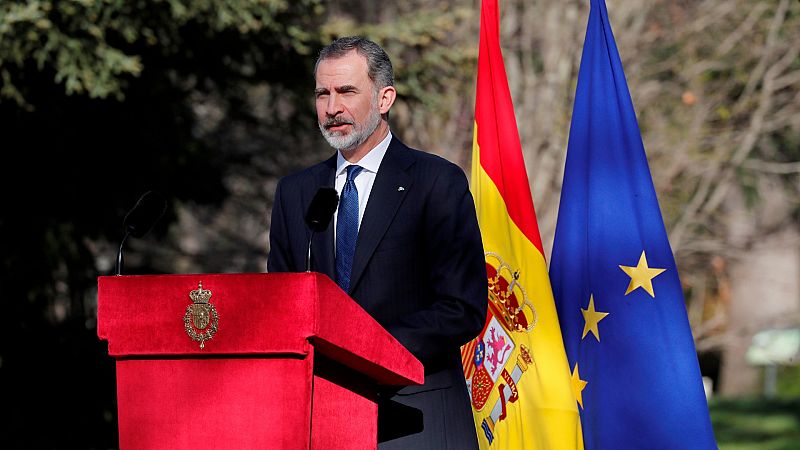 Felipe VI aboga por la unidad frente al terrorismo "venga de donde venga"