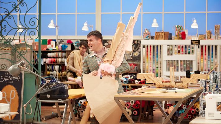 Maestros de la costura - Carrera por coger el mismo tejido