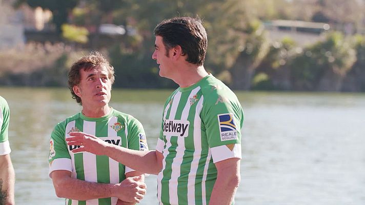 Chicas y chicos se ven las caras en un derbi Sevilla-Betis