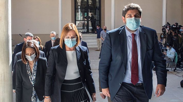 Telediario 1 - La moción de censura en Murcia se tambalea 48 horas después de su presentación