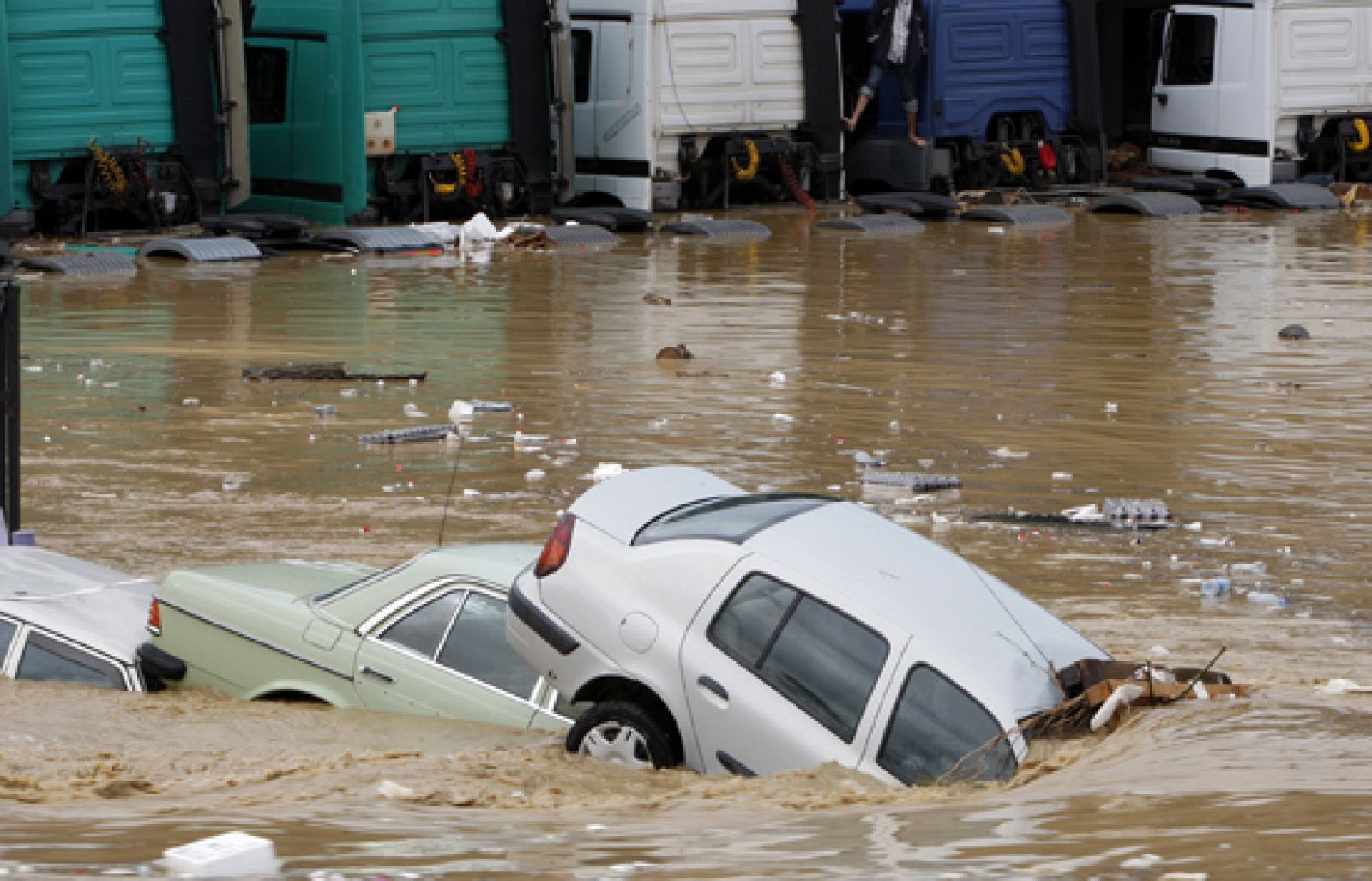 En el primer debate del curso se buscaban signos de posibles alianzas | Ver