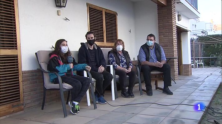 L'Informatiu - El comiat de l'àvia Pilar que mai van imaginar