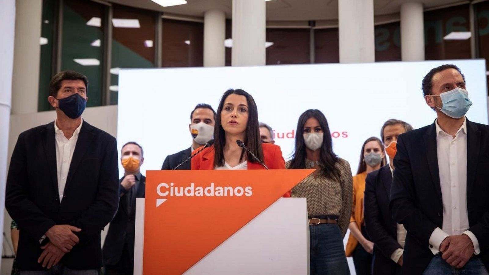 Arrimadas renueva la cúpula de Cs y critica la dimisión de Cantó