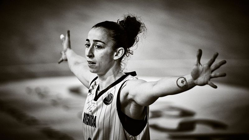 Silvia Domínguez: "La marea azul va a jugar un papel crucial en la eliminatoria"