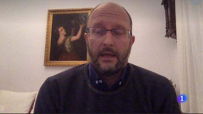 Telediario 1 - Los pilotos justifican su vacunación contra la COVID-19 en Baréin y Catar