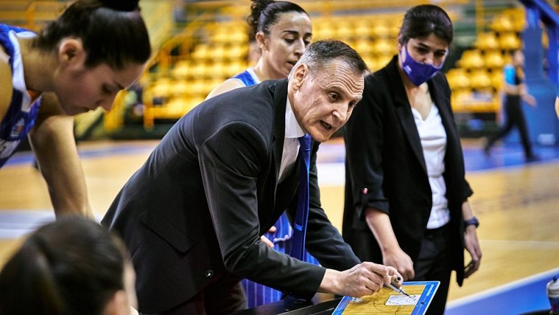 Roberto Íñiguez: "Vamos con todo a por el sueño de la Final Four"