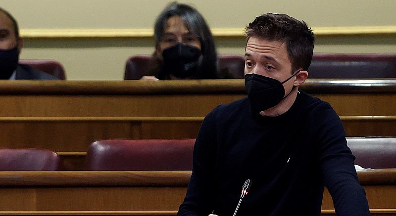 "¡Vete al médico!", le ha espetado un diputado a Íñigo Errejón, tras preguntar por la salud mental