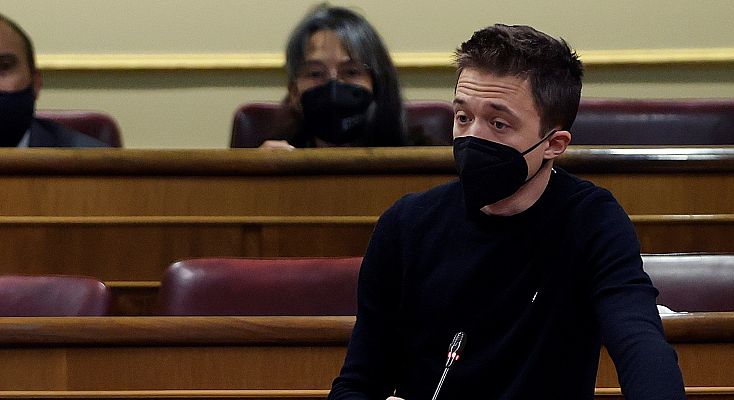 Informativo 24h - "¡Vete al médico!", le ha espetado un diputado a Íñigo Errejón, tras preguntar por la salud mental