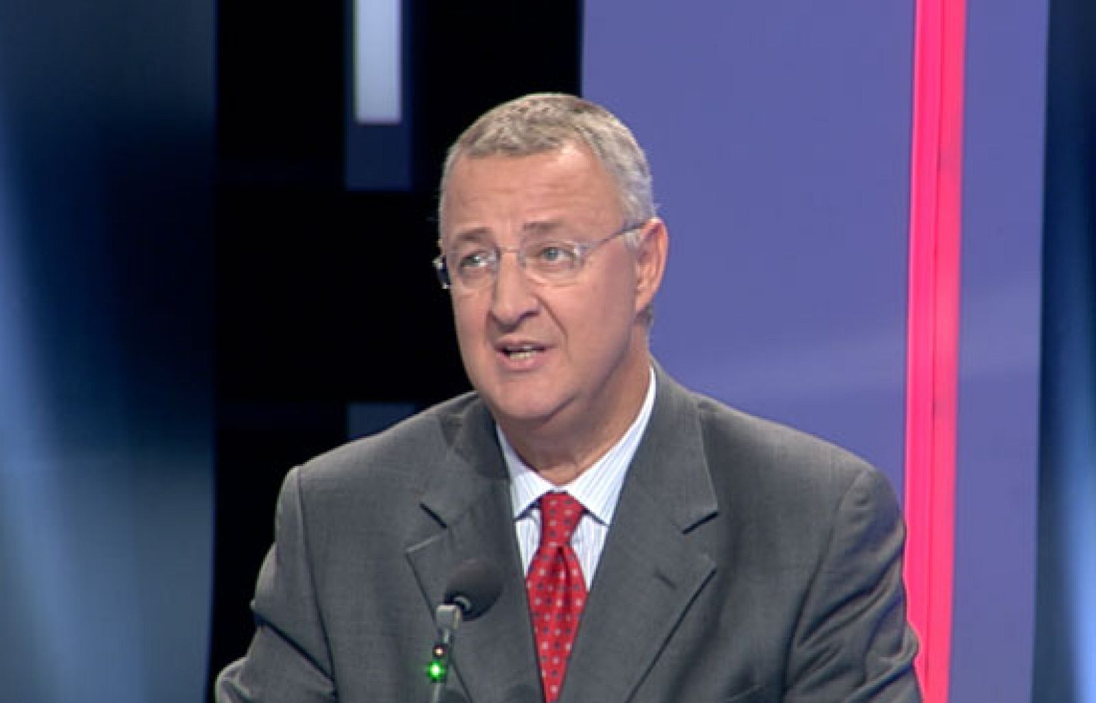 59 segundos - Jesús Caldera: 'Hay mucha gente que no va a pagar más' - 59 segundos | Ver