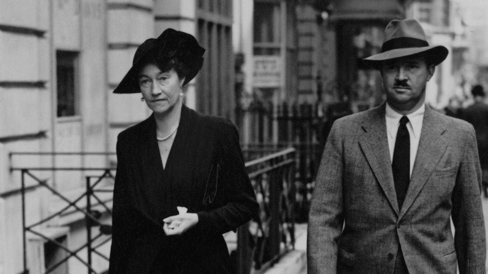 Monarquías en guerra: Episodio 2 - Ver ahora