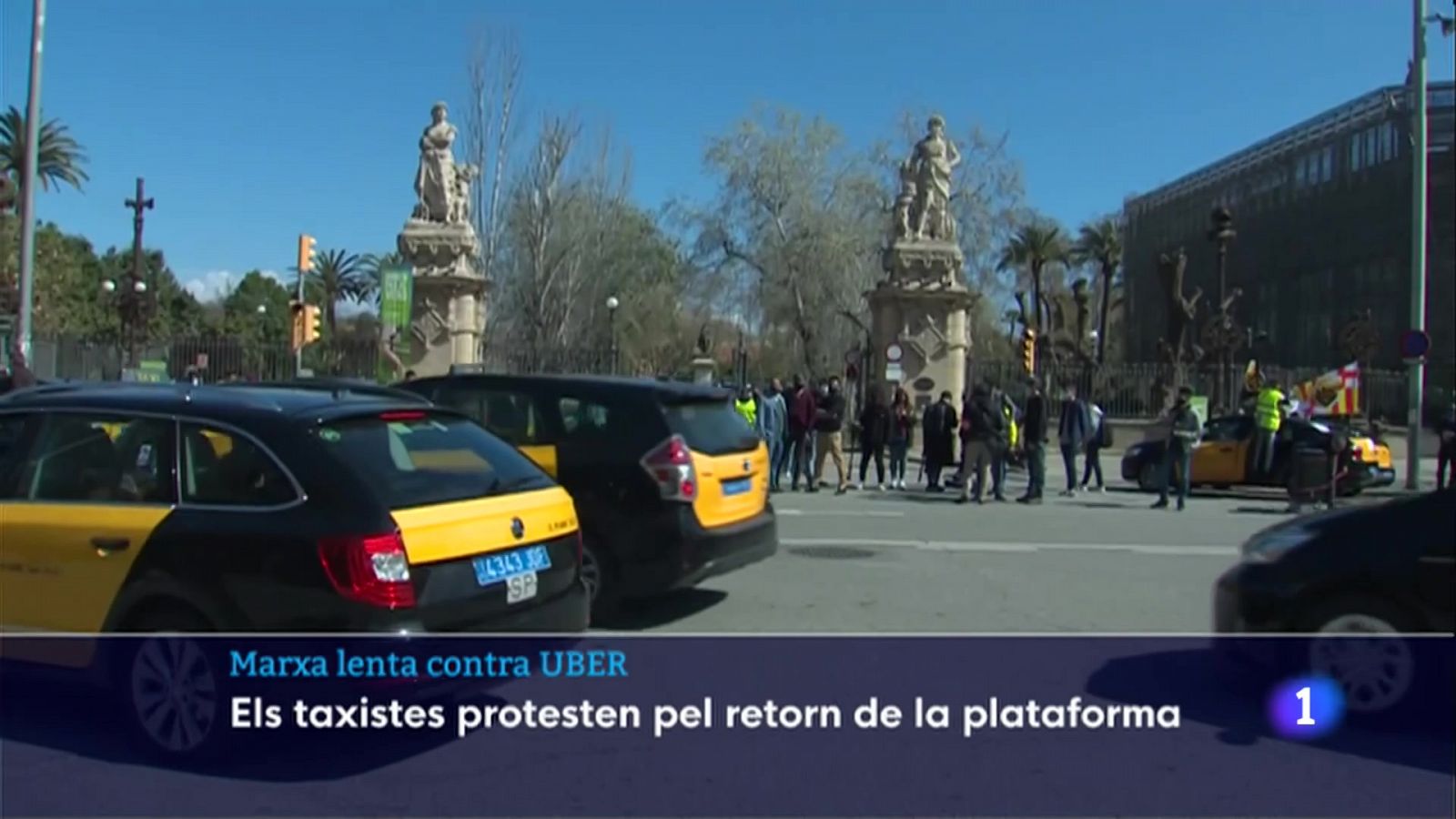 Els taxistes es manifesten contra el retorn d'Uber