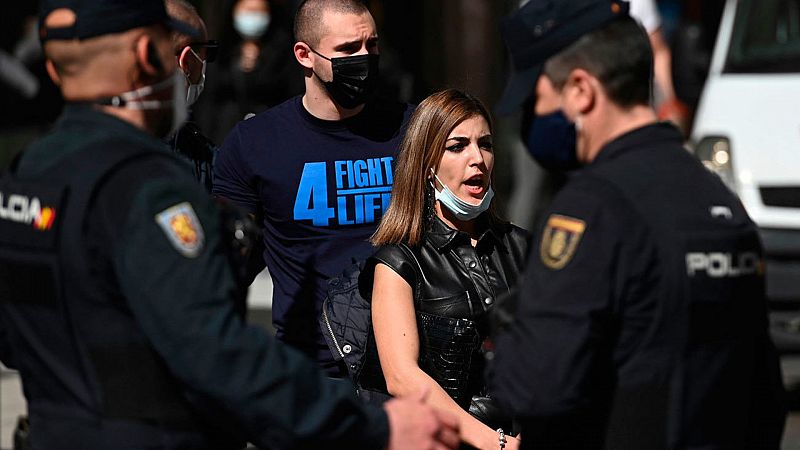 ¿Están resurgiendo los grupos neonazis en España?
