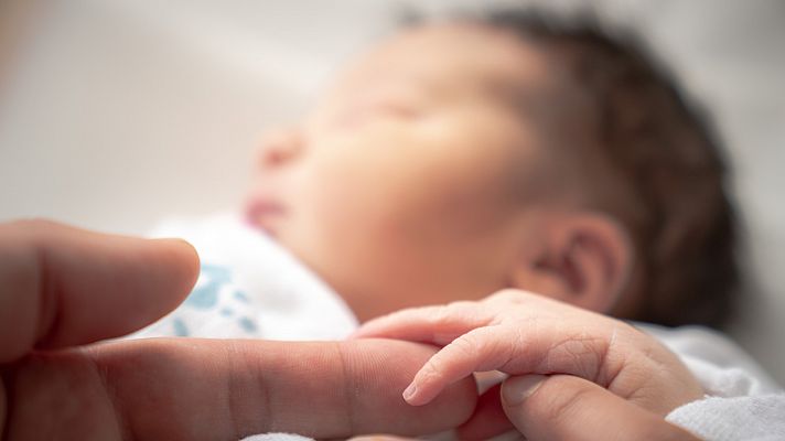 Así viven los padres 'su día' cuando tienen a sus hijos en el hospital