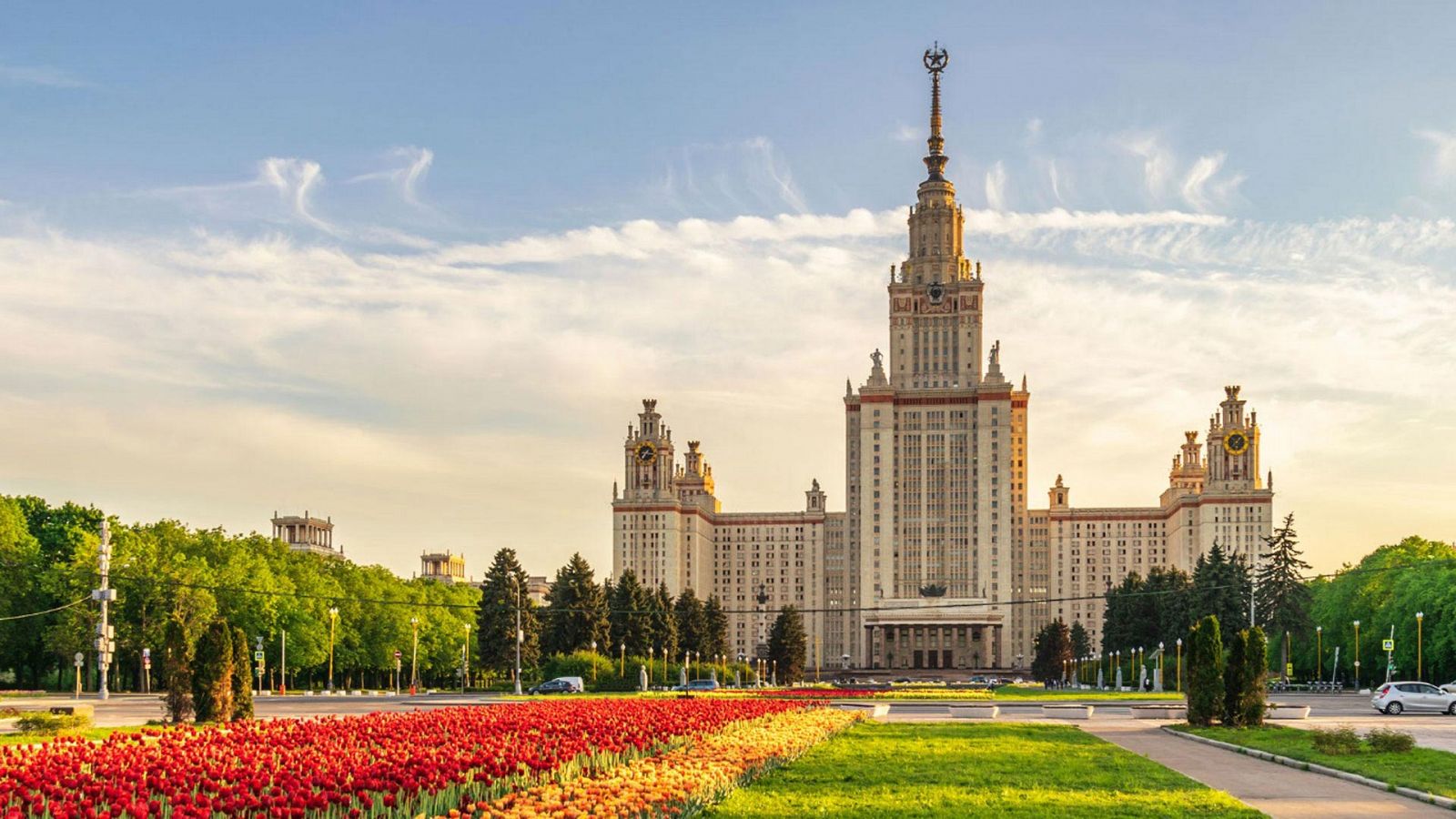Otros documentales - Un palacio para el pueblo: La Universidad estatal de Moscú