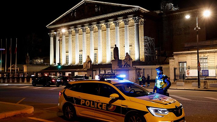 Francia endurece las restricciones ante el repunte de contagios