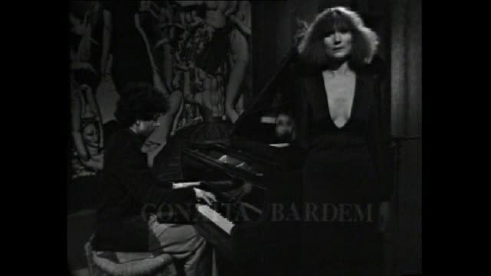 Arxiu TVE Catalunya - Taller de comèdies - Ismene o es vera que ens capolen el desig