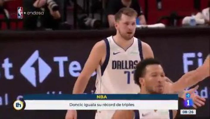 Telediario 1 - Dallas Mavericks gana de paliza a los Blazers con un Doncic que sigue imparable