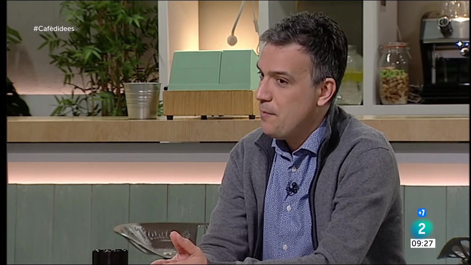 Cafè d'idees | Enric Álvarez: "El coronavirus entén moltíssim de rics i pobres" - RTVE Catalunya