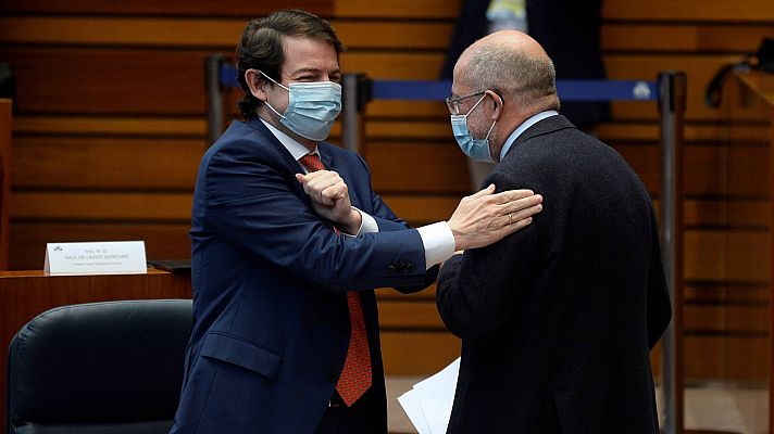 Informativo 24h - Cruce de reproches de "corrupción" e "indecencia" en el debate de la moción en Castilla y León