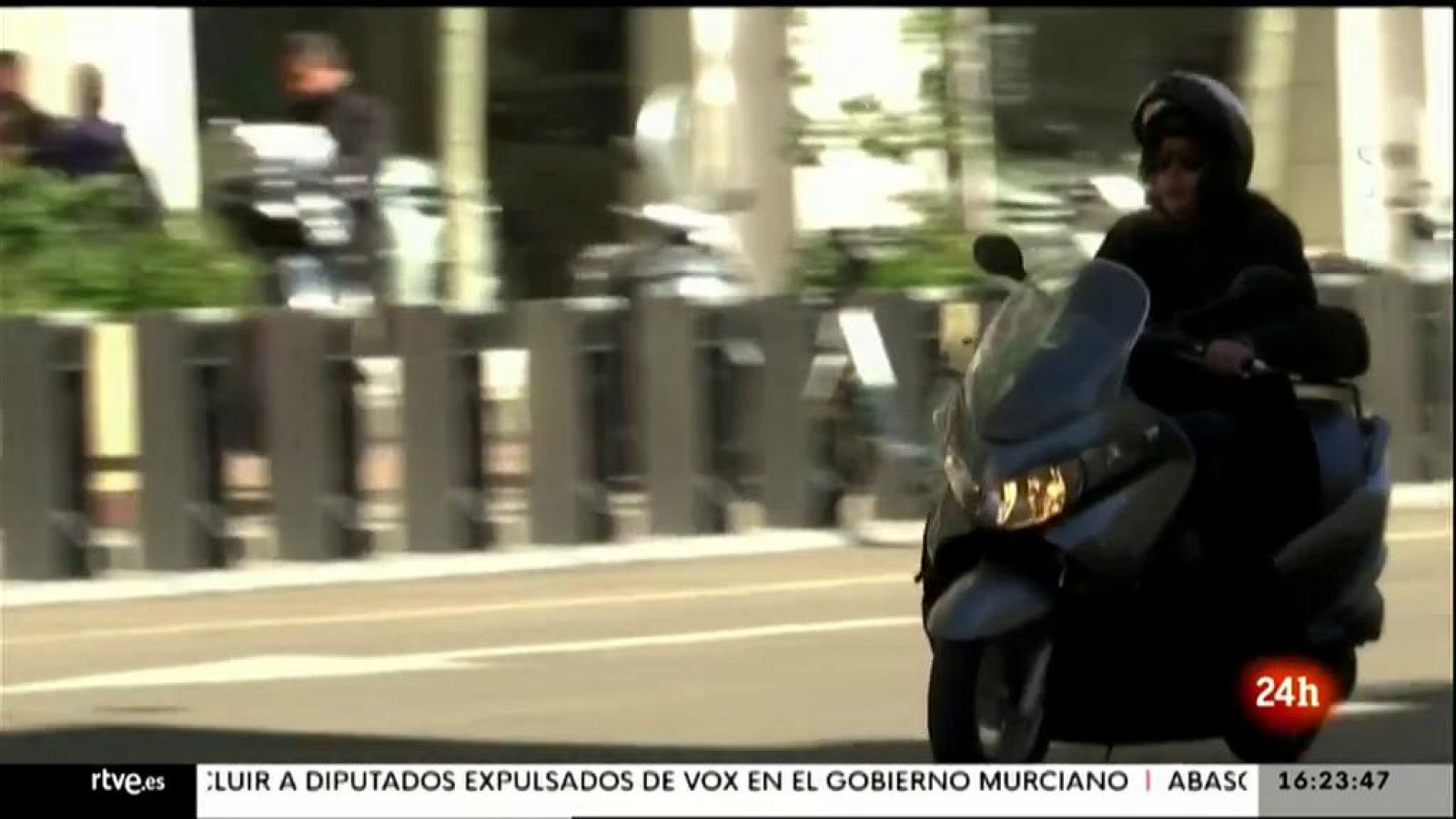 Parlamento - El reportaje - Seguridad vial sobre dos ruedas - 20/03/2021