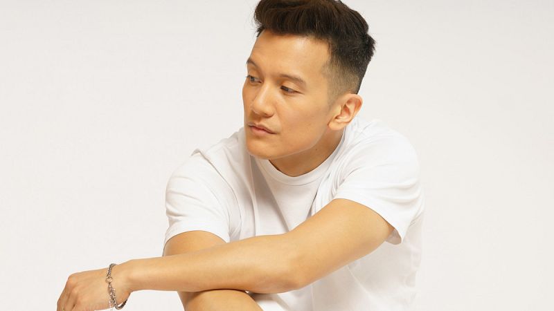 Eurovisión 2021 - Vicent Bueno, de Austria: "Amen" (Videoclip oficial)