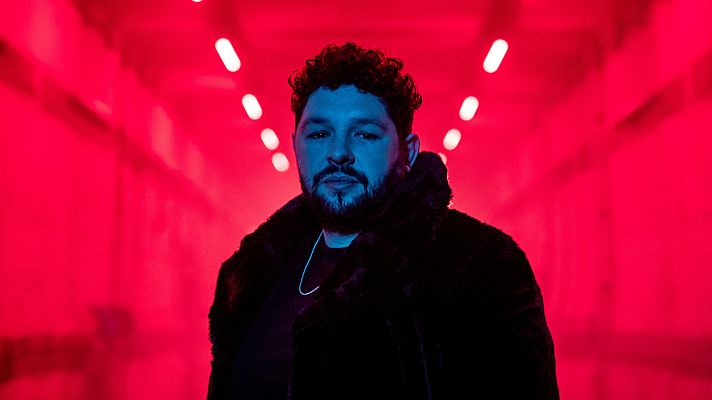 Eurovisión - "Embers" de James Newman (Reino Unido)