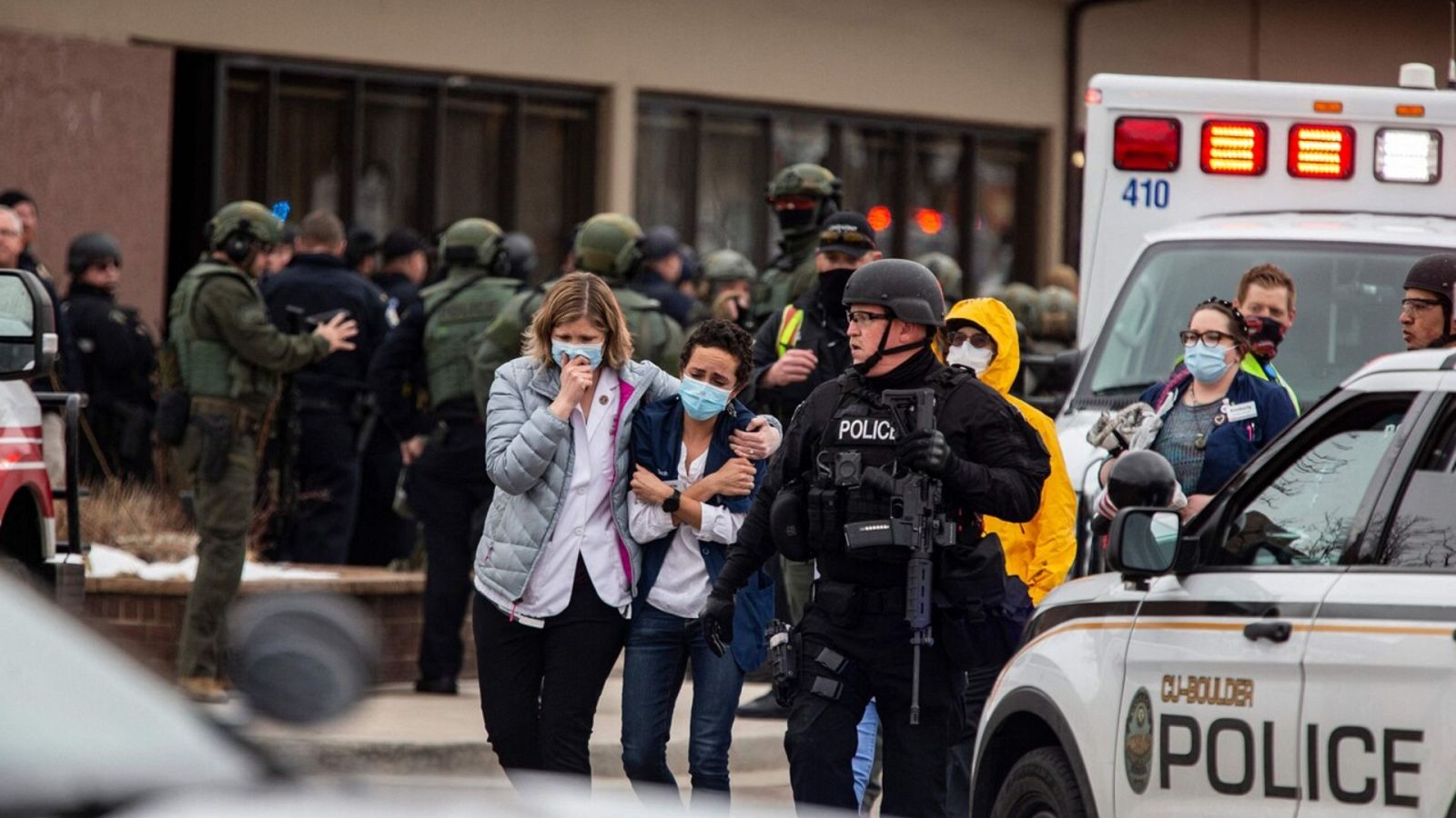 Mueren diez personas en un tiroteo en un supermercado de Colorado