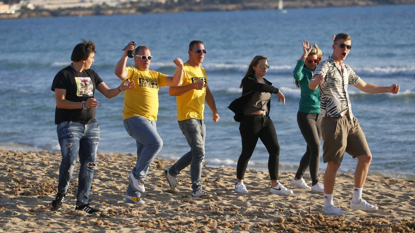 Hosteleros de Baleares critican la llegada de turistas alemanes