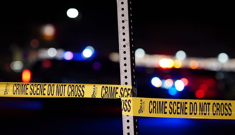 Al menos diez muertos, entre ellos un policía, en un tiroteo en Colorado