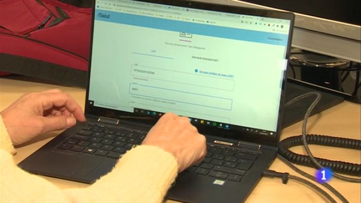 L'Informatiu - Es reprèn la vacunació amb AstraZeneca