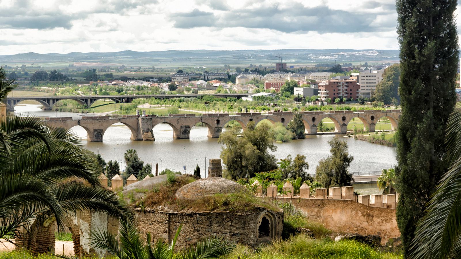 Turismo rural en el mundo - T2 - Badajoz - Documental en RTVE