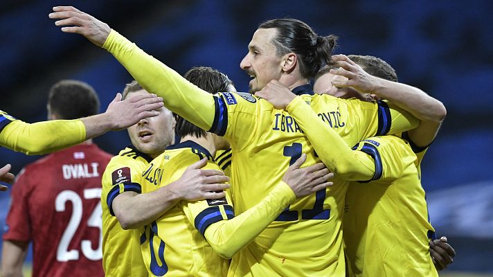 Telediario 1 - La Suecia de Ibra y las favoritas no fallan en su estreno