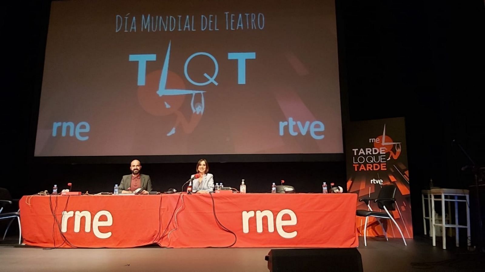 'Tarde lo que tarde' desde el Teatro Reina Victoria