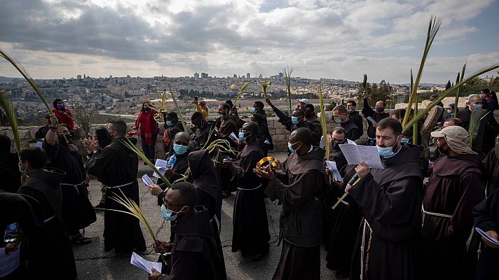 Jerusalén celebra la procesión del Domingo de Ramos sin turistas y solo con peregrinos locales