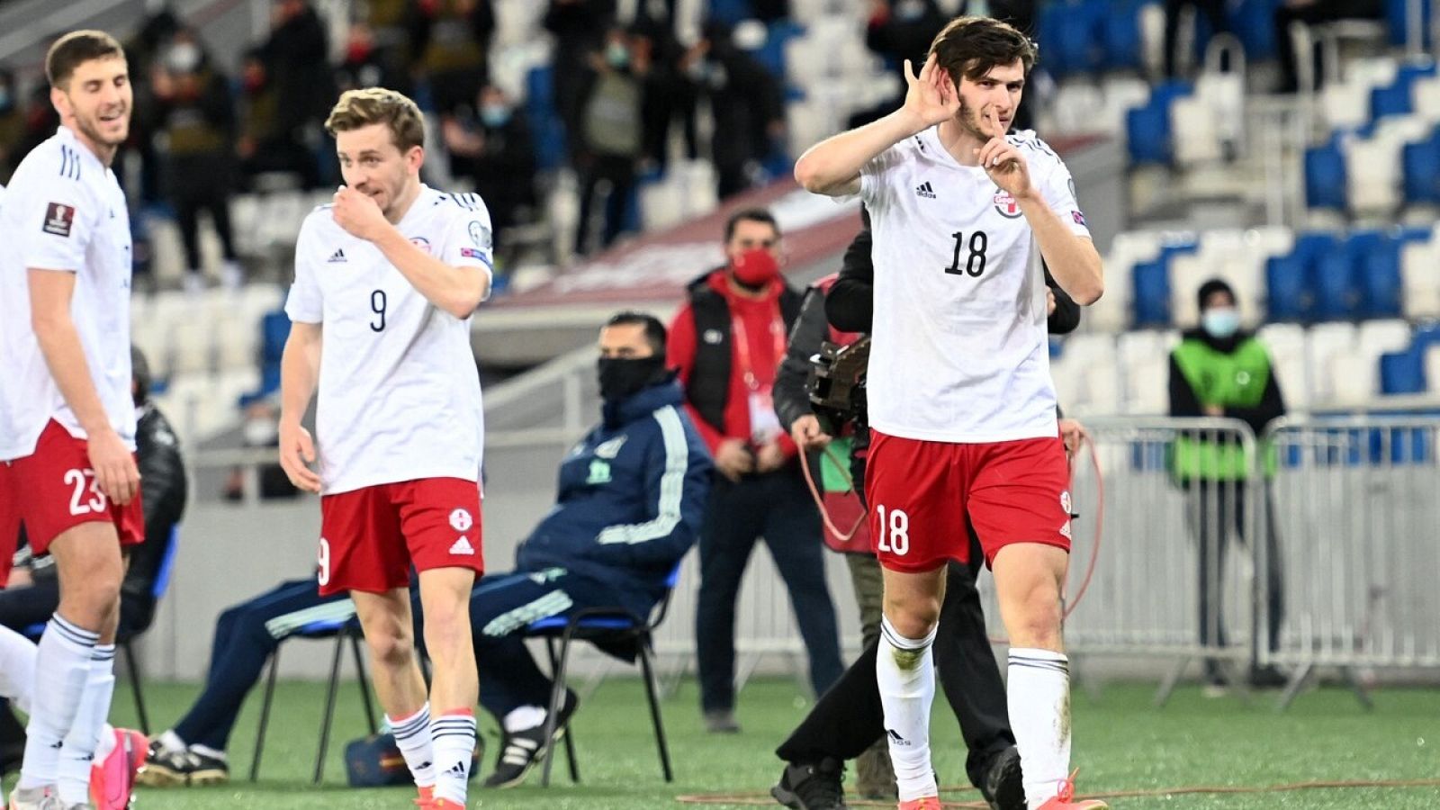 Kvaratskhelia adelanta a Georgia frente a España | Ver