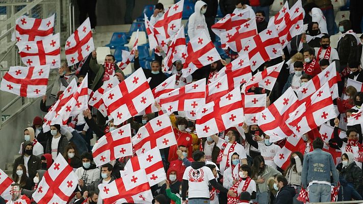 Telediario 1 - Georgia 1-2 España | 15.000 aficionados presenciaron el triunfo de España