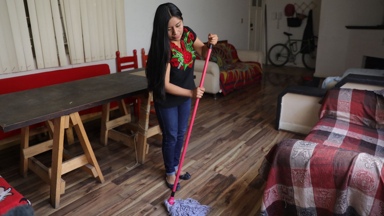 Las trabajadoras del hogar reclaman una mejora laboral