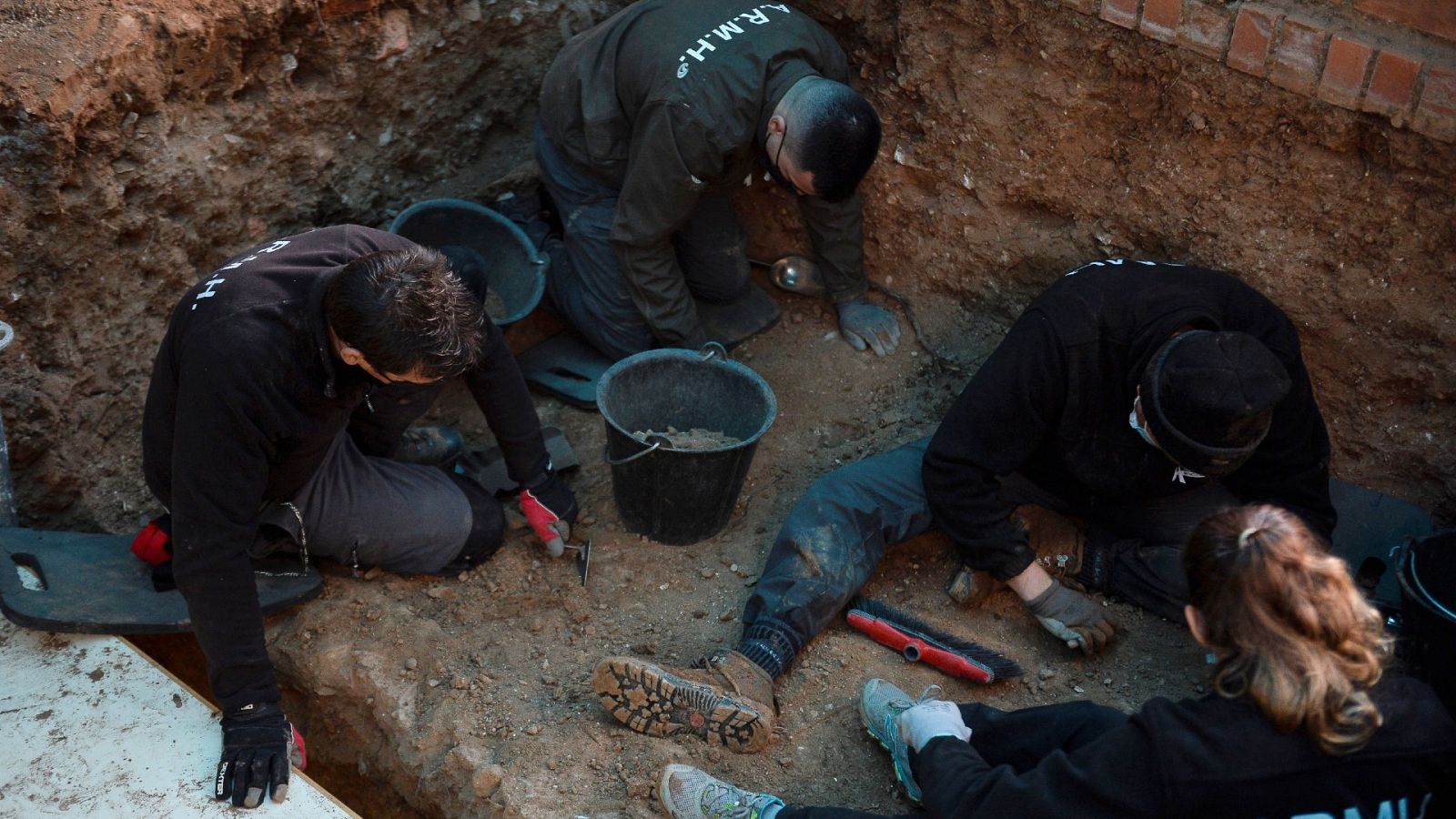 Autorizan la exhumación de restos en El Valle de los Caídos