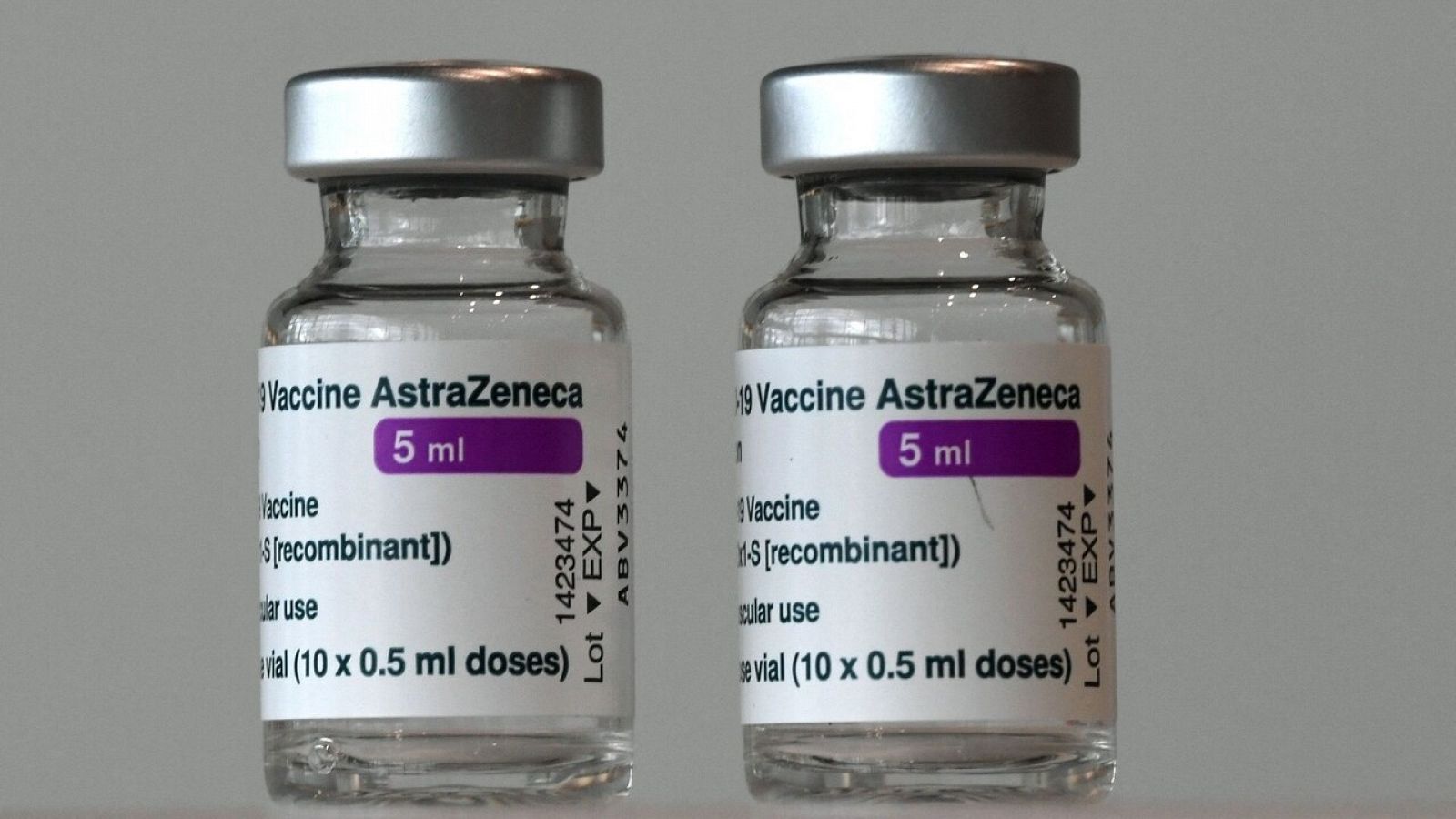 Alemania solo vacunará con AstraZeneca a mayores de 60