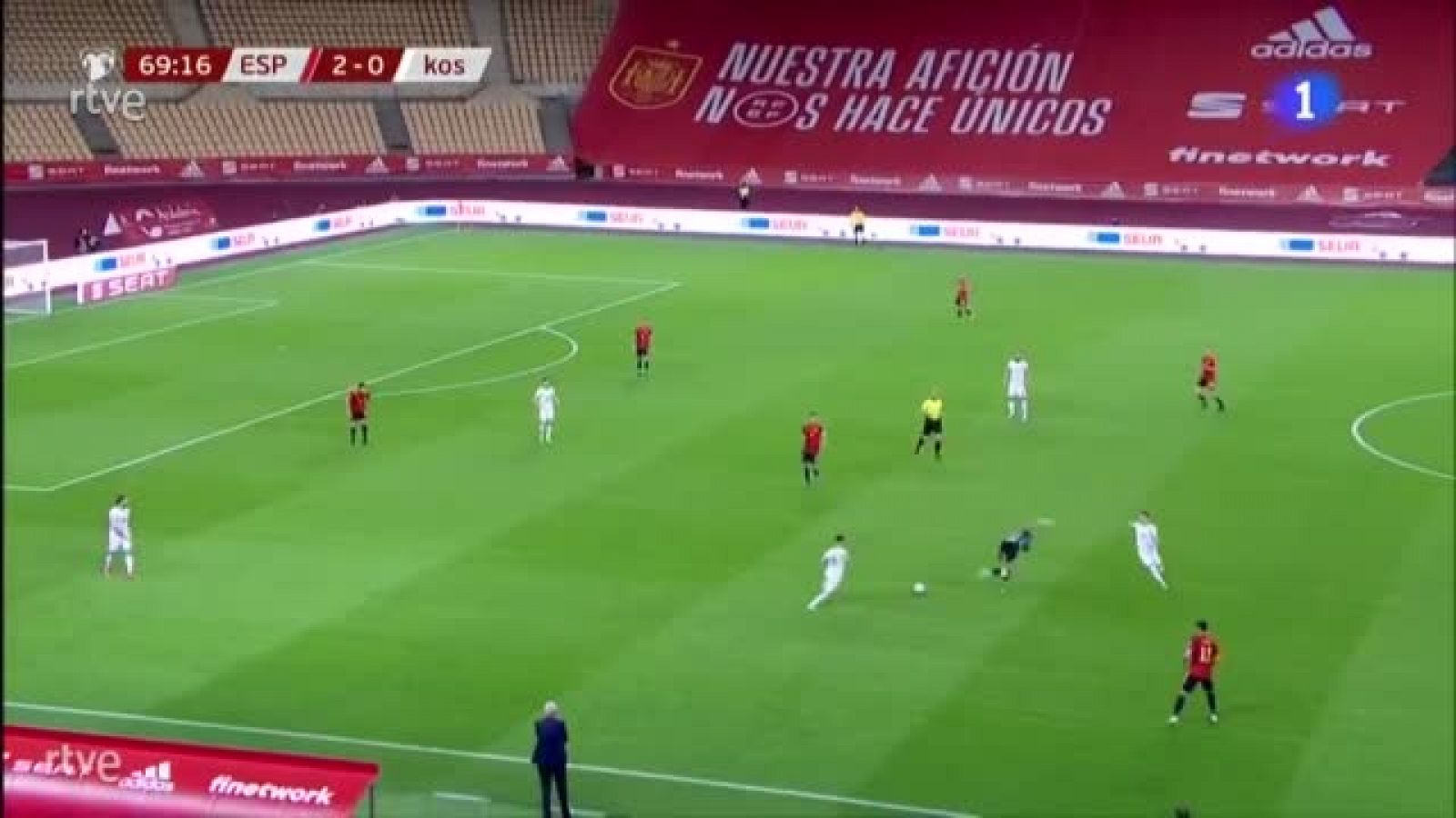 España - F. F. Kosovo | Halimi marca tras una pifia de Unai Simón (2-1)