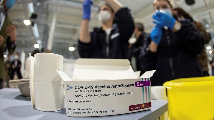 Llega un millón de dosis de AstraZeneca a España mientras las comunidades vacunan de manera desigual
