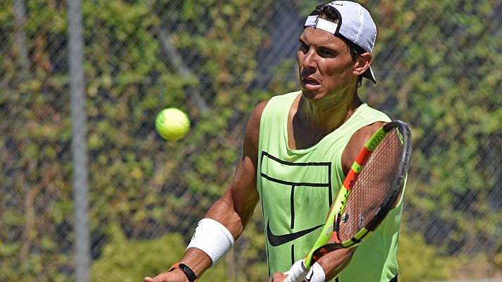 Telediario 1 - El médico de Nadal le ve "bien" para la tierra batida