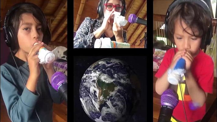 Telediario 1 - Latin Latas o cómo convertir la basura y los objetos más insospechados en instrumentos musicales