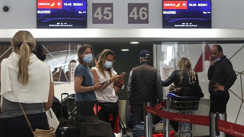 España repatría a cerca de 1.200 residentes atrapados en Marruecos por el cierre de la frontera