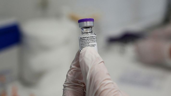 Telediario 1 - Abril, el mes clave en la llegada de vacunas contra la COVID-19