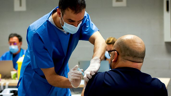 Telediario 1 - 5 millones de dosis de Pfizer en abril, que acelerarán la vacunación de mayores de 70 años